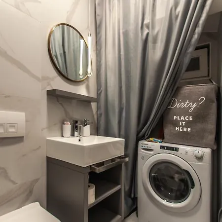 Divine Nest Apartment