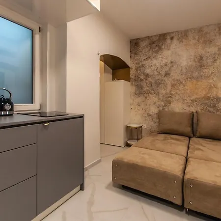 Divine Nest Lägenhet Ljubljana