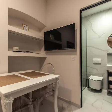 Divine Nest アパート *